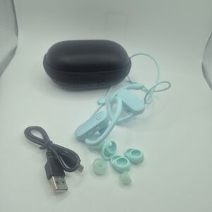 Groove ONN Wireless Sport Earphones 10 Hours Of Playtime IPX5 Aqua With Case